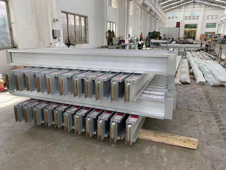 母線槽生產車間