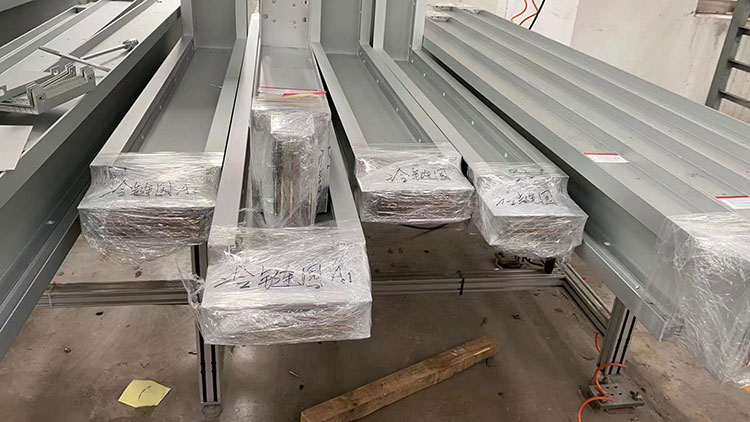 母線槽生產車間